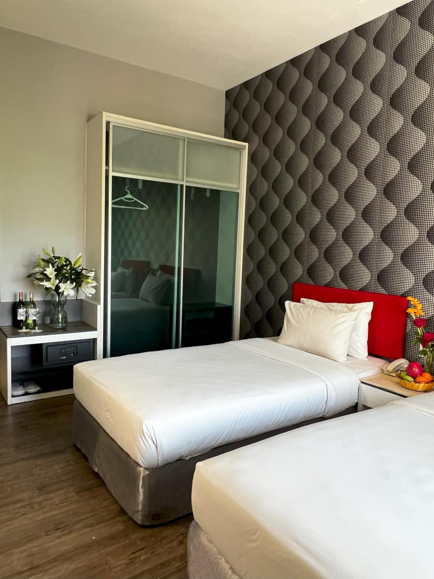 Cenang Plaza Hotel