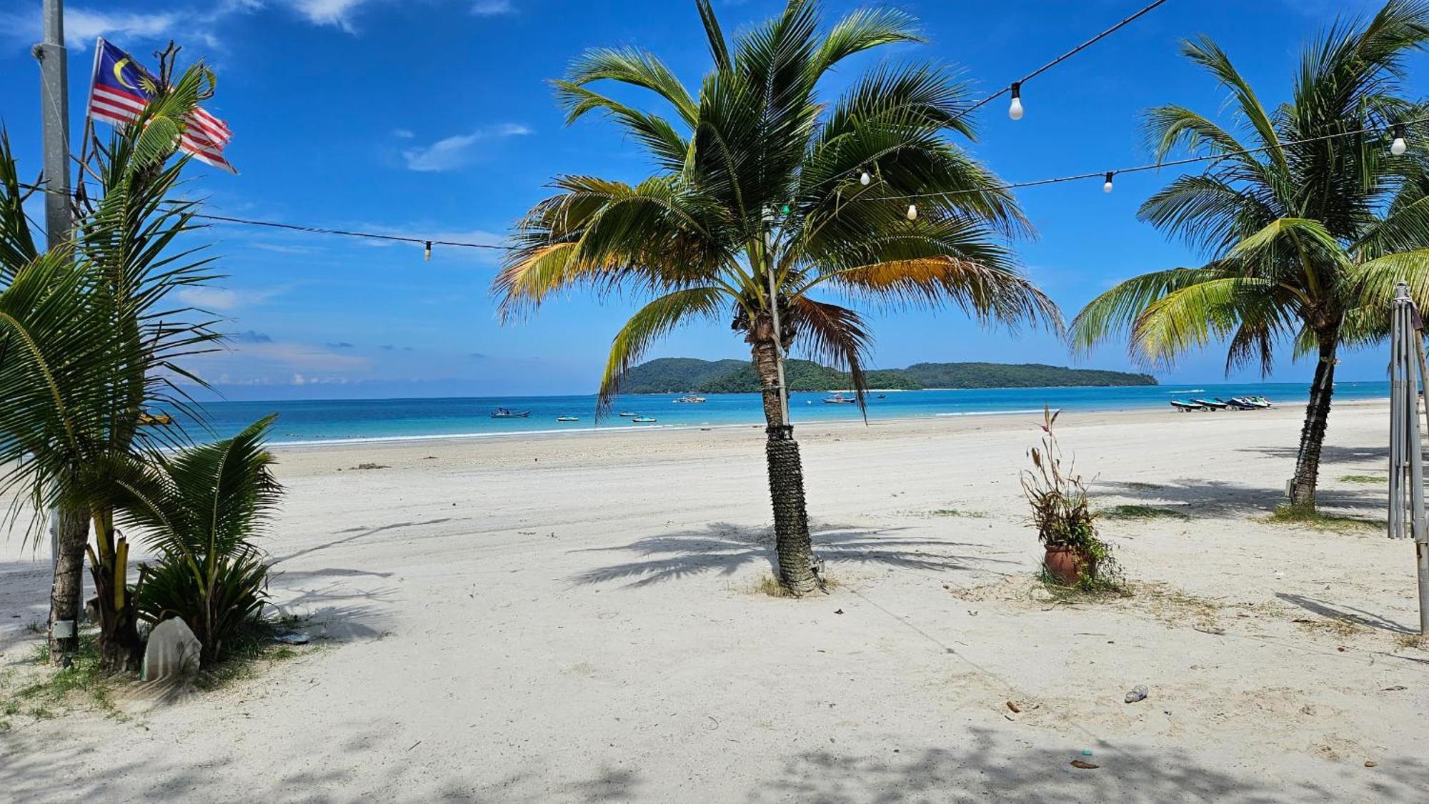 Cenang Plaza Beach Pantai Cenang (Langkawi)