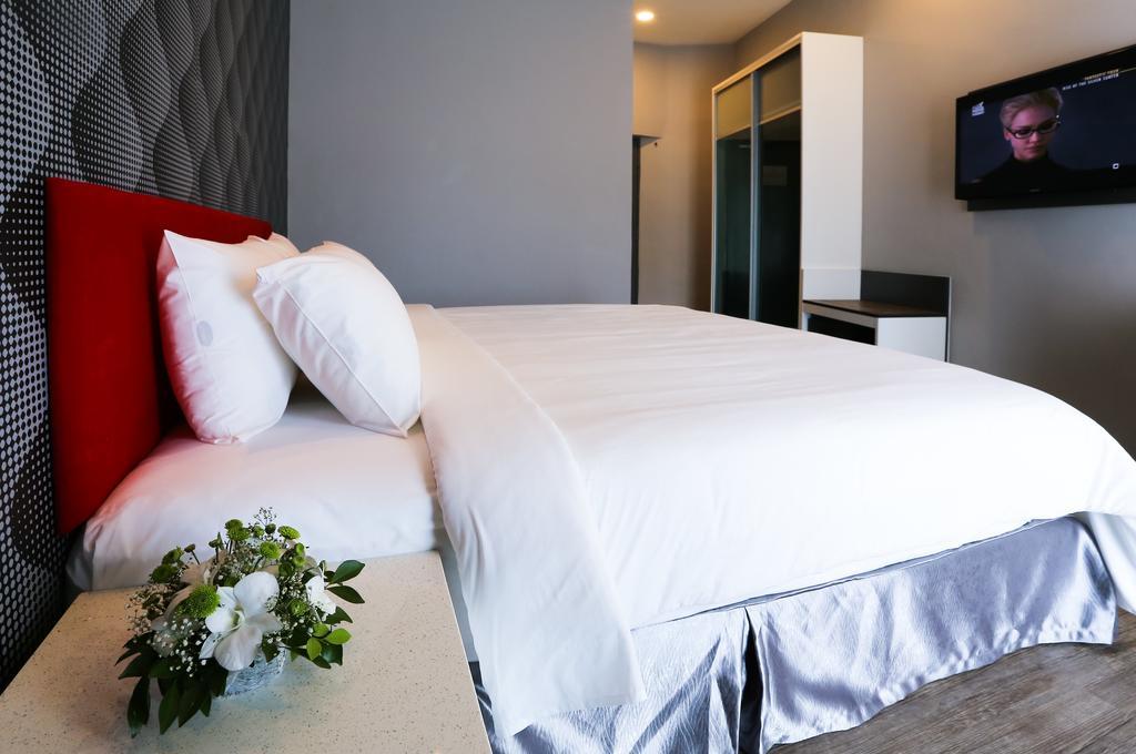 Hotel Cenang Plaza Beach