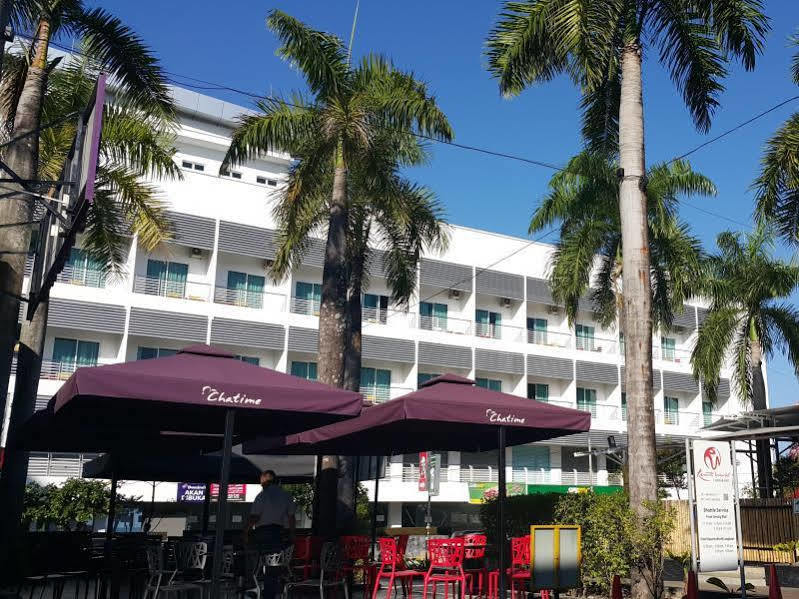 Cenang Plaza Beach 2*